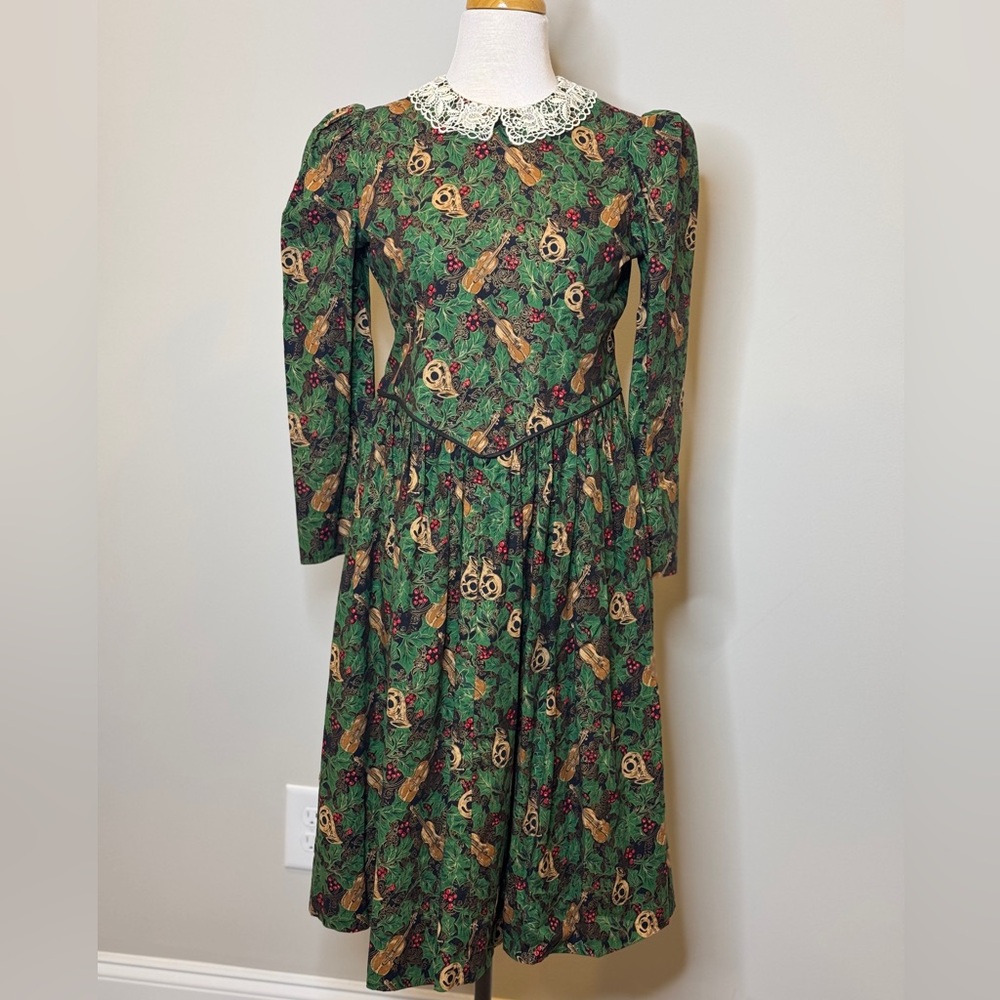 Vintage Handmade Floral Dress with Lace Collar Cottagecore Feminine Size 10/12 - Picture 6 of 14